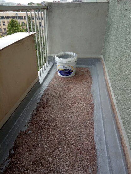 Hidroizolacia na balkon s izomraz