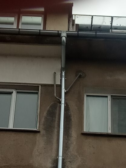 Smiana na vodostochni trabi ot alpinisti