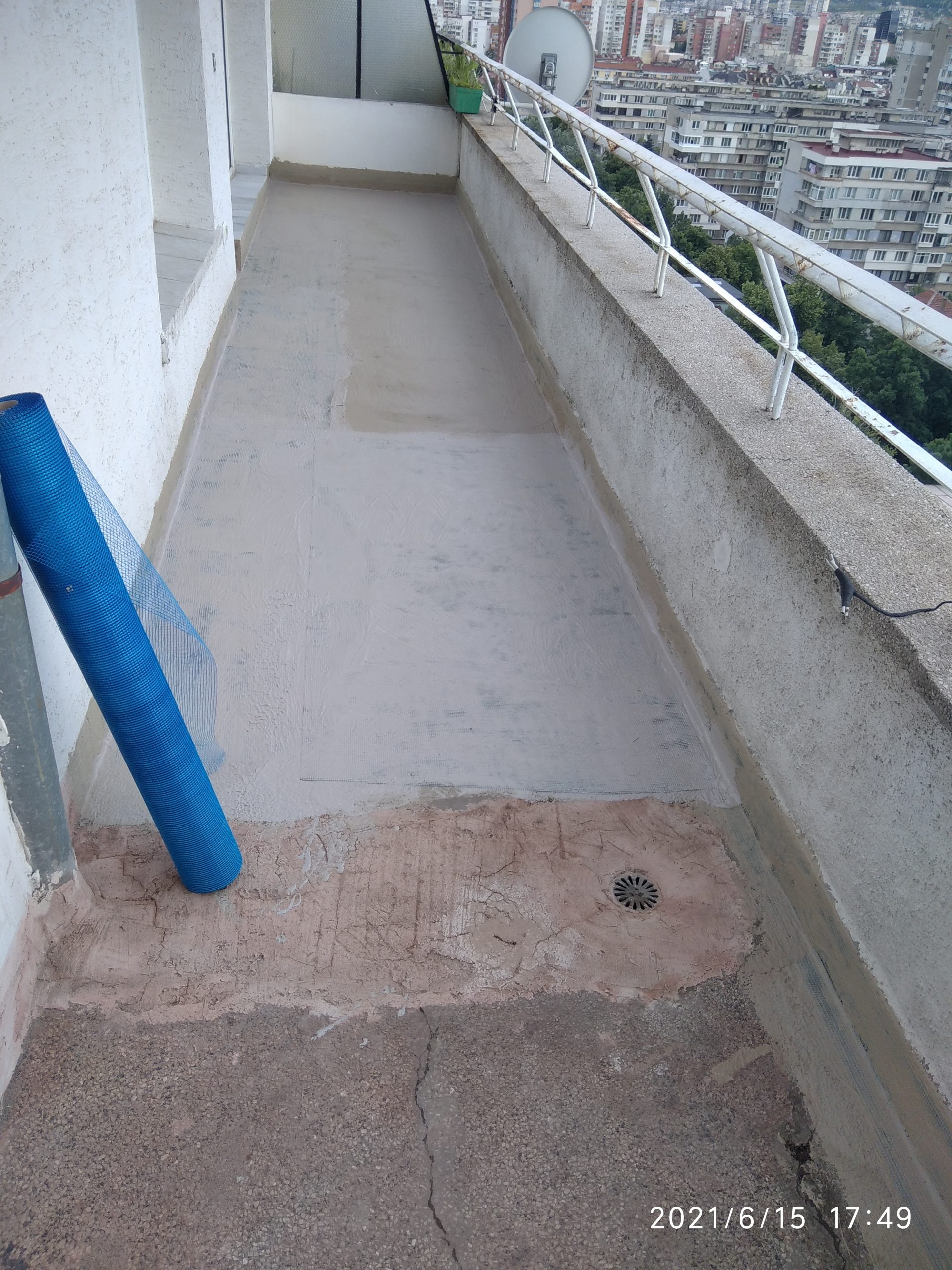 hidroizolacia na balkon s techna guma izomraz