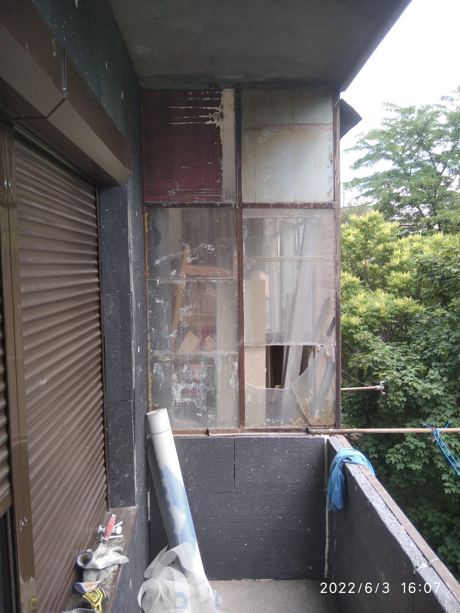 remont na balkon i sanirane s akvapanel i silikonova mazilka, remont na chuchur i izmazvane na tavan