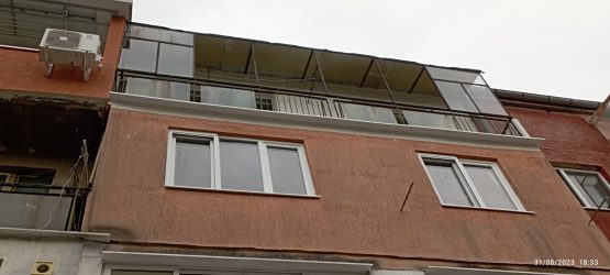 Обрушване и възстановяване на чело на балкон от алпинисти. Ремонт на балкон и монтаж на алуминиев перваз в квартал Надежда